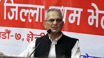 काठमाडौंमा जिल्ला भेलालाई सम्बोधन गर्दै बाबुरामले सुनाए माओवादीसँग तालमेल गर्नुका दुई कारण